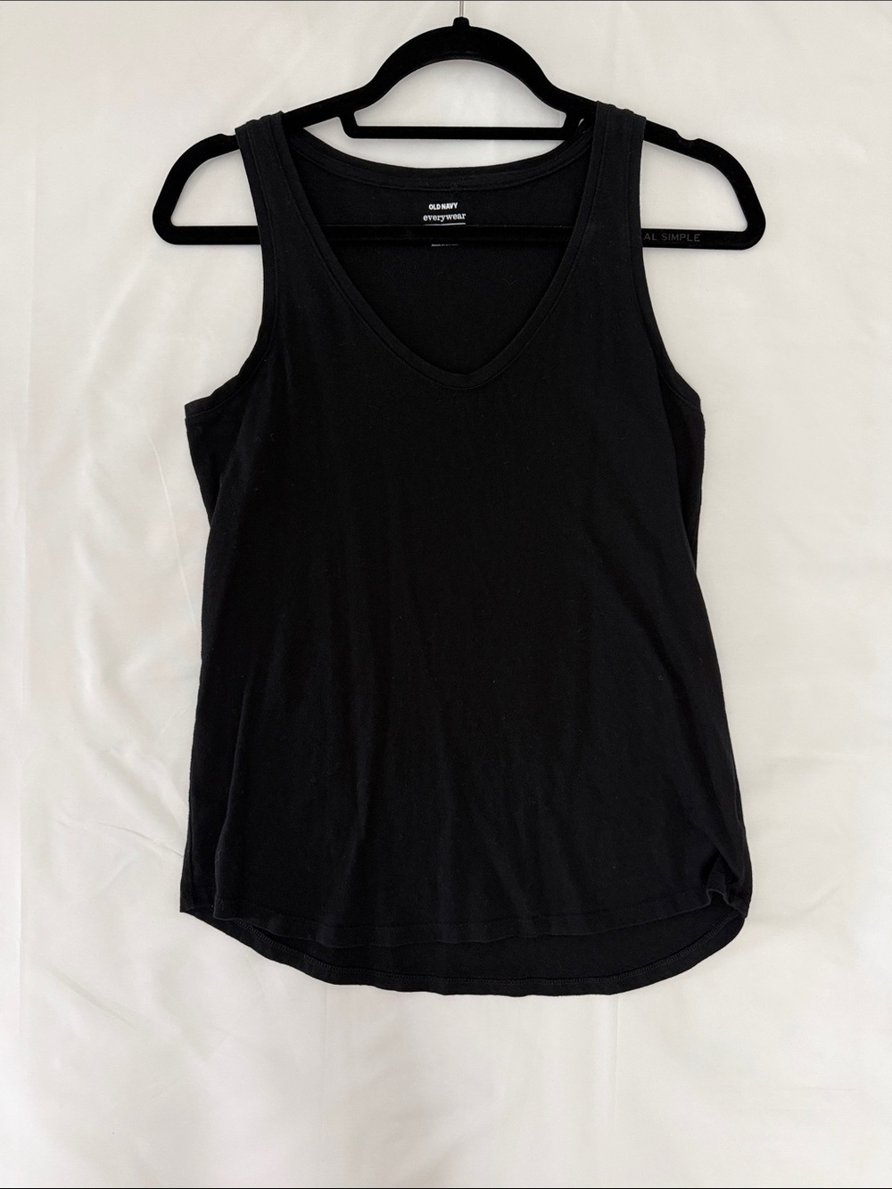 Old Navy Everywear Black V-Neck Sleeveless Tank Sz XS